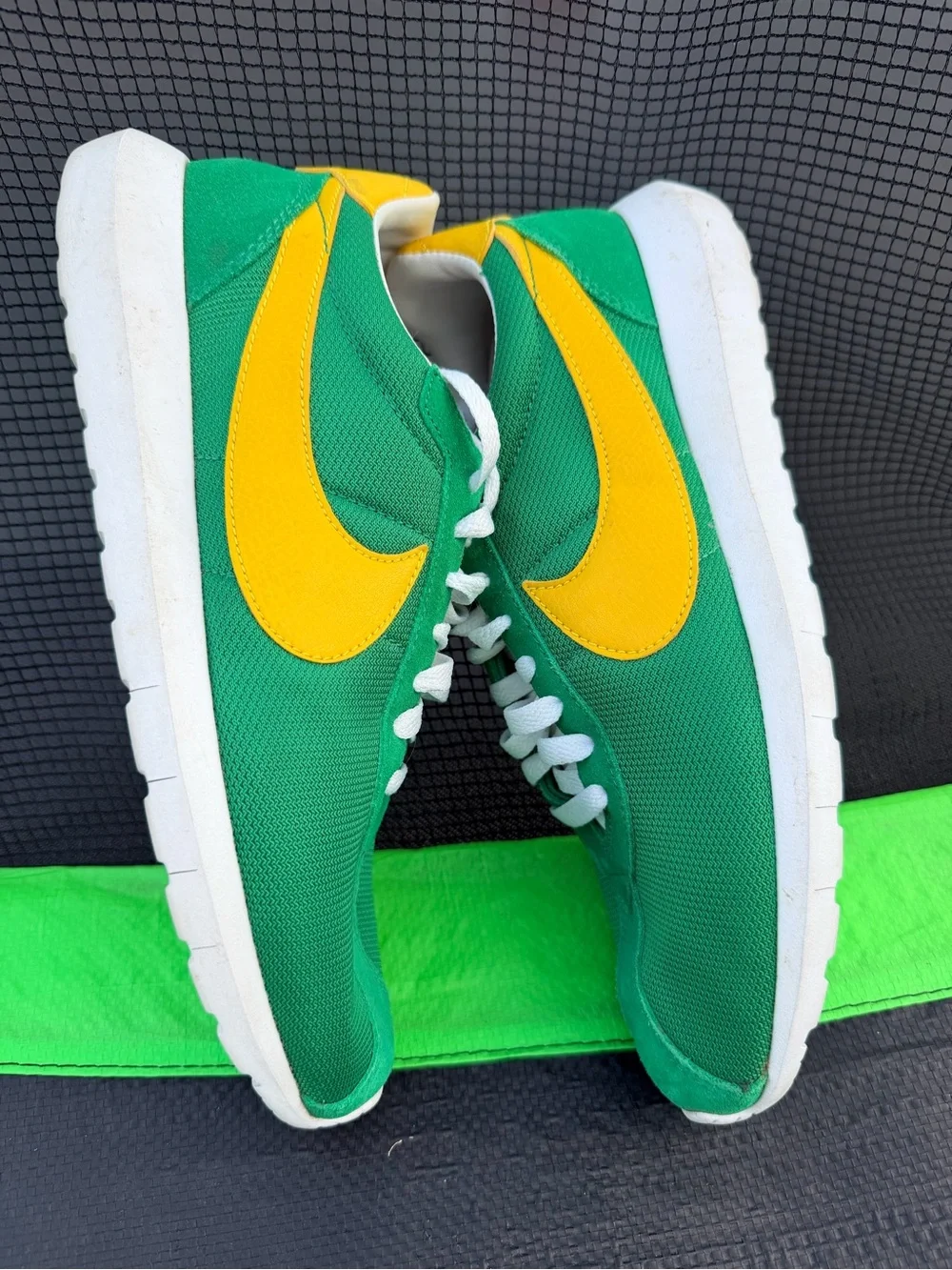 Nike Roshe Run LD-1000 Cortez Yellow QS Sz 7 Vntg Waffle 802022-371 OREGON DUCKS